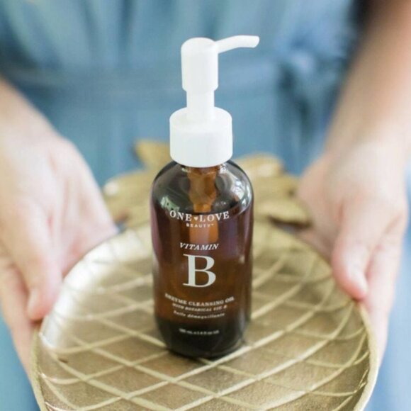 🙌 2/$55 NIB One Love Organics Botanical Vitamin B Enzyme Cleansing Oil $45.00 - Picture 6 of 16